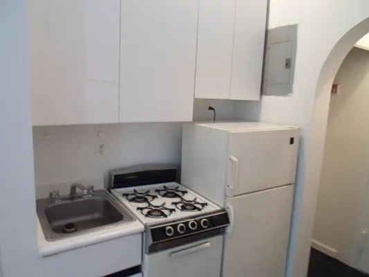 Rented by Sky Management | media 25