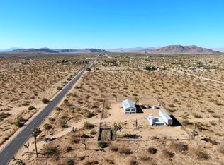 335 Landers Ln, Landers, CA 92285