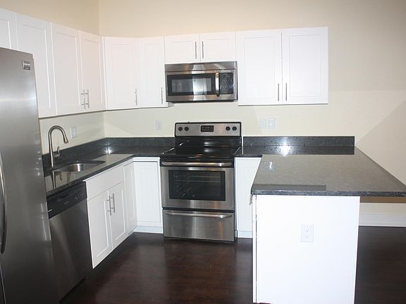 2nd image of 105 N 2nd St APT 405