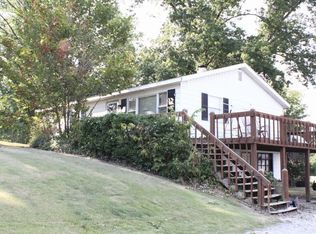 281 E Pleasant Hill Rd, Carbondale, IL 62902