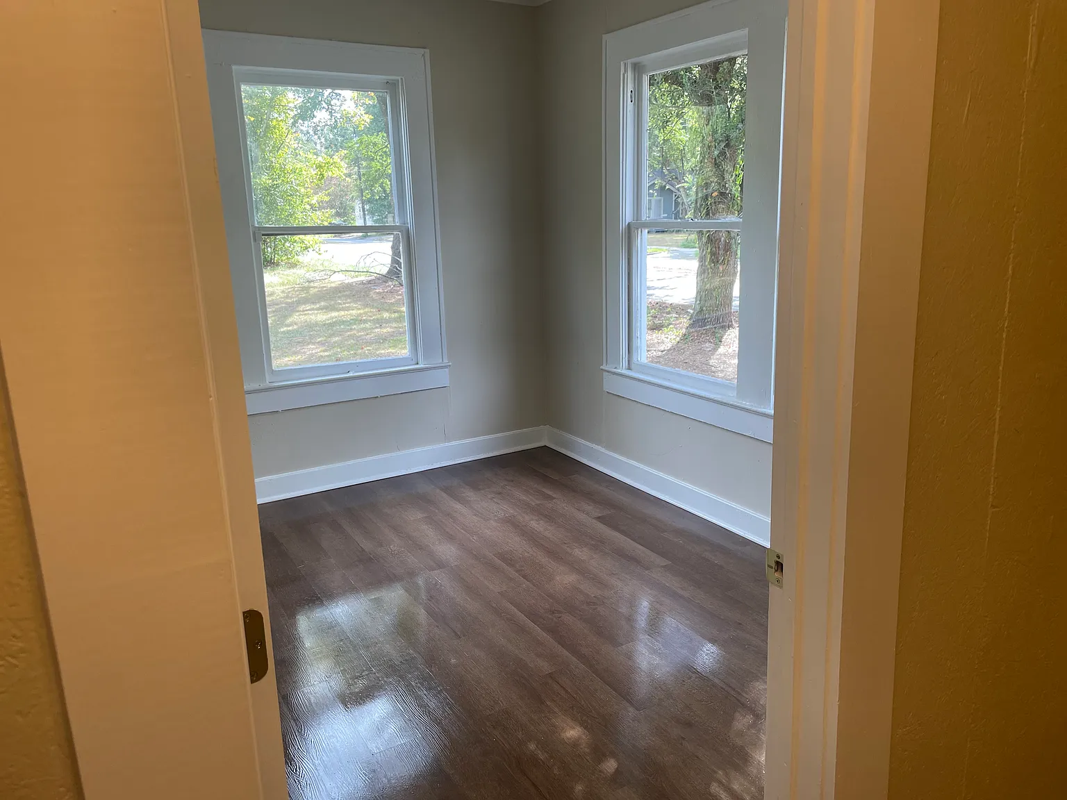 3 bed, 1344 sqft, $1,200 — Photo 2