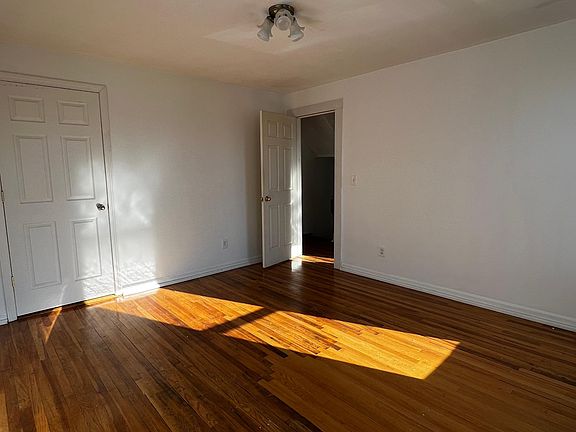 Bedroom #1