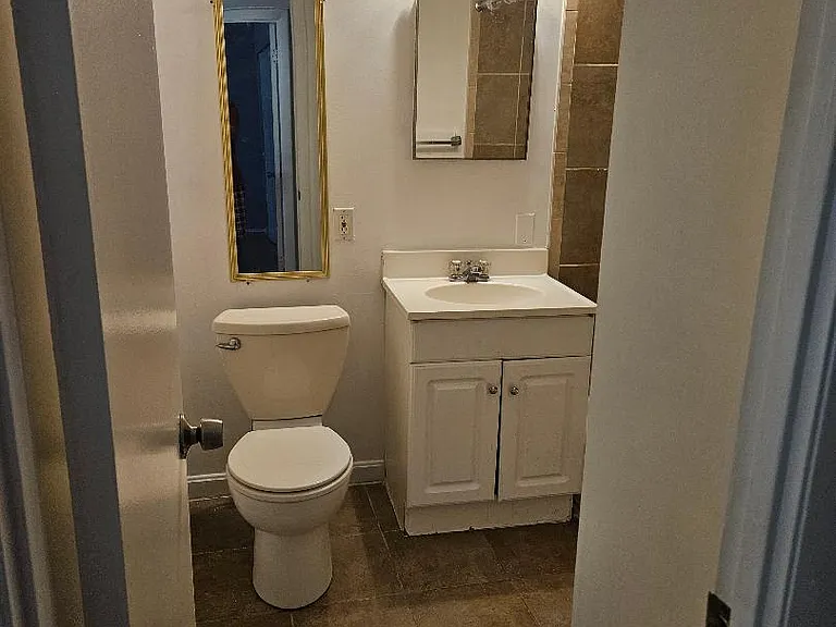 3936 Stone Gate Dr #D — Photo 22