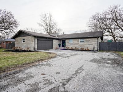 1949 Fox Hill Dr, Indianapolis, IN, 46228