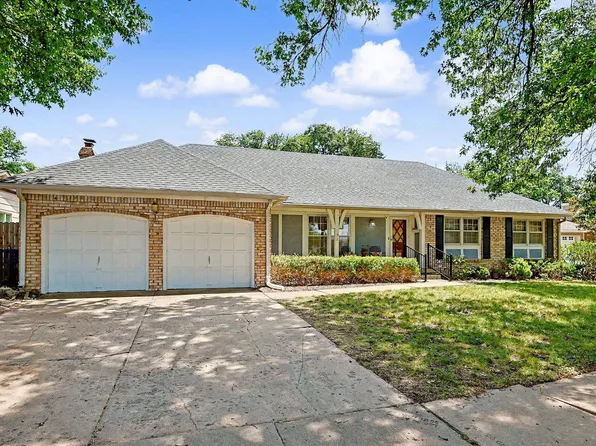 1124 S Barlow St, Wichita, KS 67207