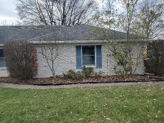 3rd image of 1309 Westwood Dr