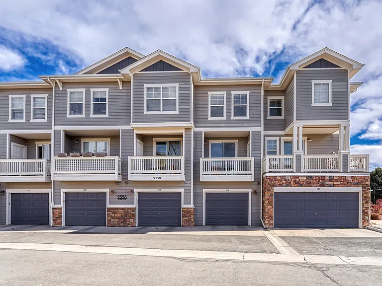 9558 Pearl Cir #105 — Photo 27