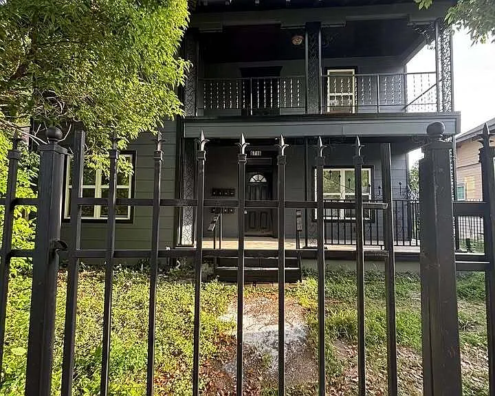 6716 Sherman St — Photo 1