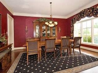 10019 Rock Hill Ln, Dallas, TX 75229