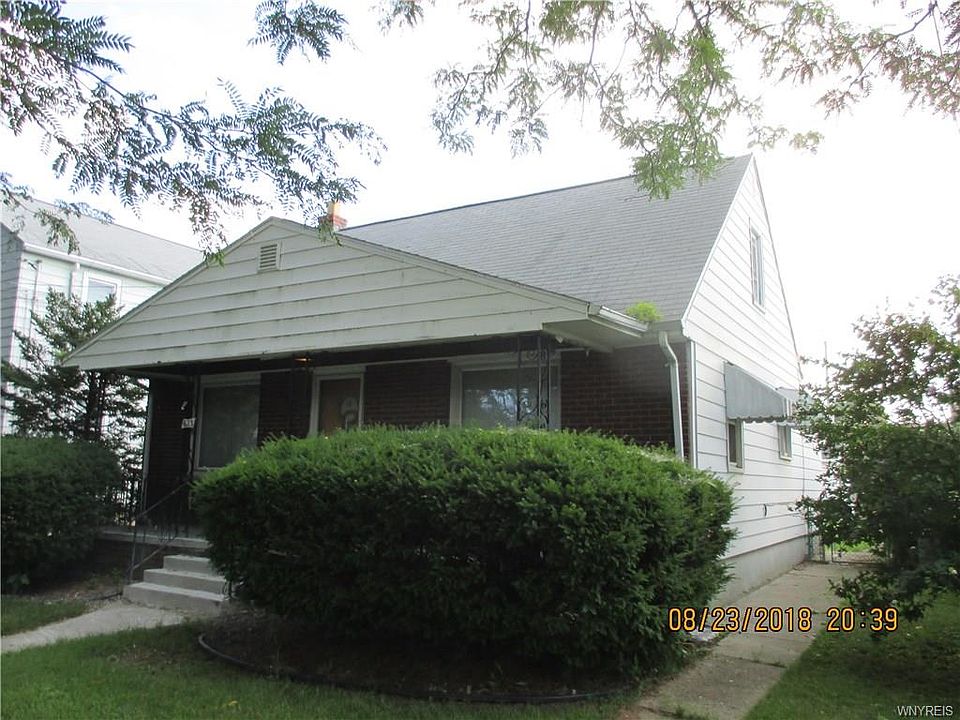 2nd image of 623 26th St