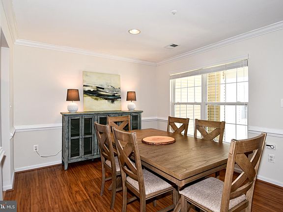 5th image of 6608 Netties Ln Unit 1407