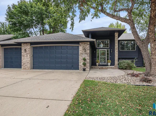 3412 S Saguaro Ave, Sioux Falls, SD 57110