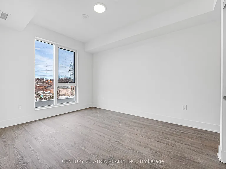 858 Dupont St #318 — Photo 20