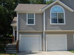 10140 Shearer Dr, Edwardsville, KS 66111