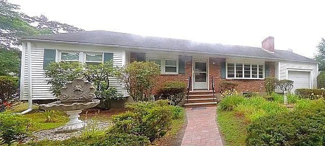 1st image of 34 Anthony Rd