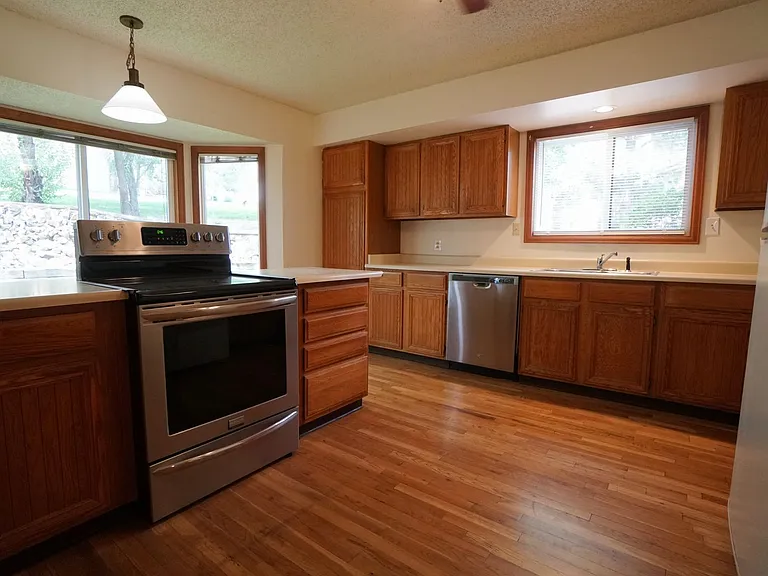 1155 Popes Valley Dr — Photo 11