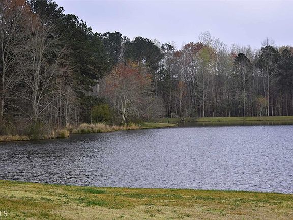 4th image of 230 Moss Creek Walk