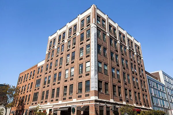 Rented by Bold Marketing | media 17