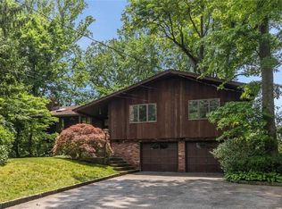 10 Deer Hill Ln, Scarsdale, NY