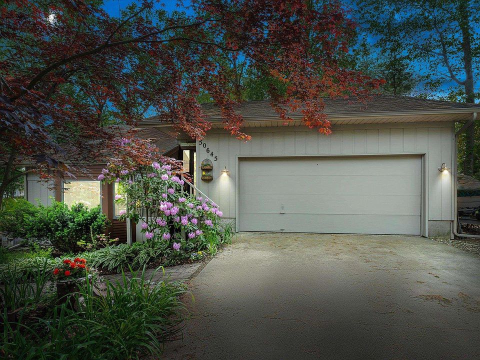 1st image of 50645 Blackhawk Ct