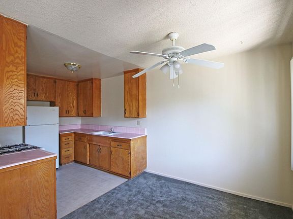3rd image of 110 N Michigan Ave #19