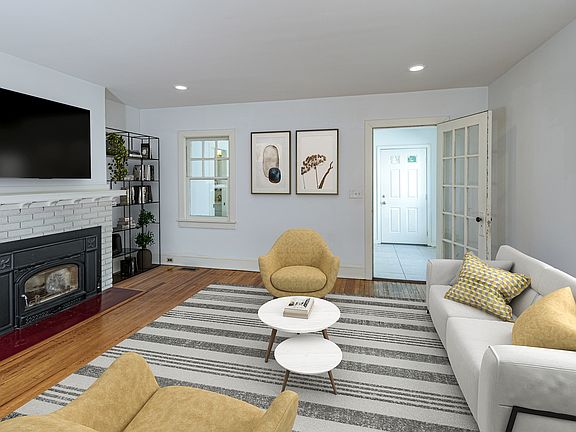 virtually staged living room
