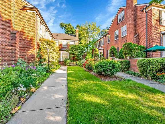 2nd image of 52 Cranford Ln