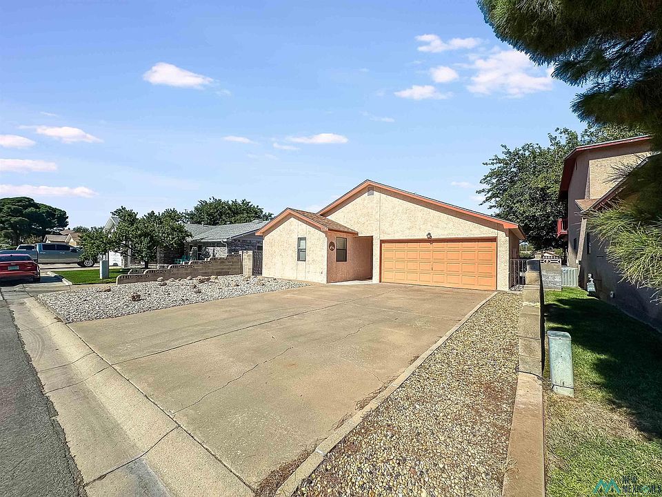 1st image of 713 Winged Foot Dr