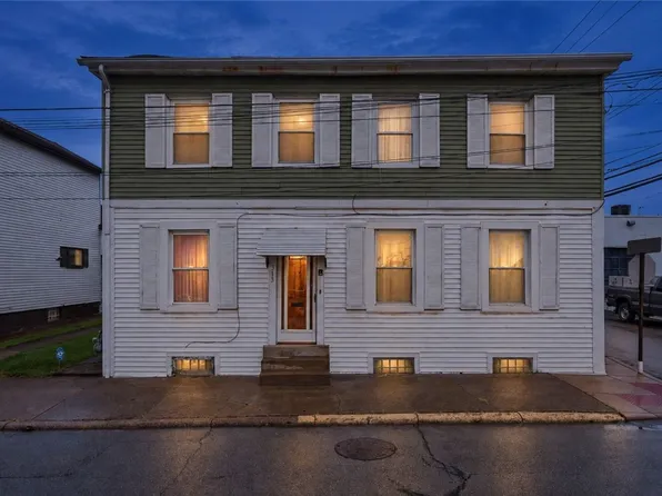 313 7th St, New Brighton, PA 15066