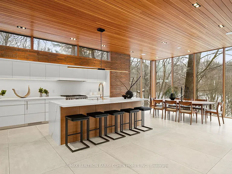 58 Timberlane Dr — Photo 11