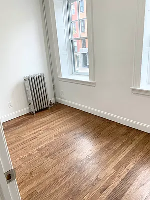 Rented by Landmark Realty & Management | media 16