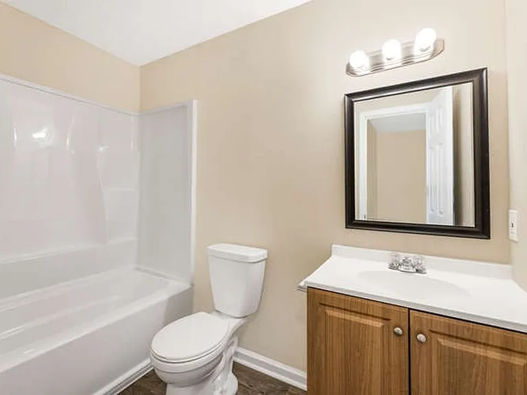 Oxford Village Townhomes — Photo 11