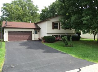 2135 Riviera Dr, Racine, WI 53406