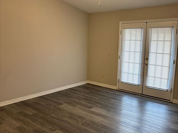 2nd image of 2303 W Michigan Ave #H-11