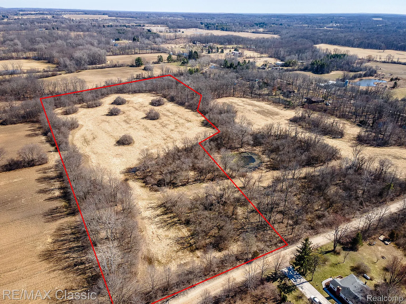 Vacant Spencer Rd photo 1