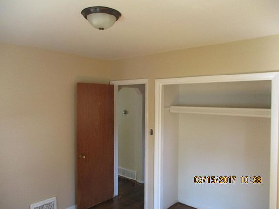 5th image of 4007 Coggins Ave