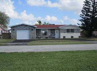 4905 W Park Rd, Hollywood, FL 33021