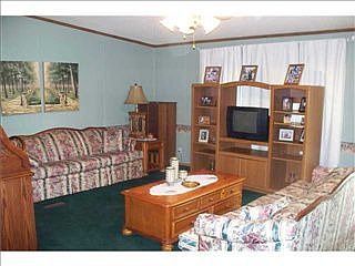 3rd image of 11500 SE 159th St