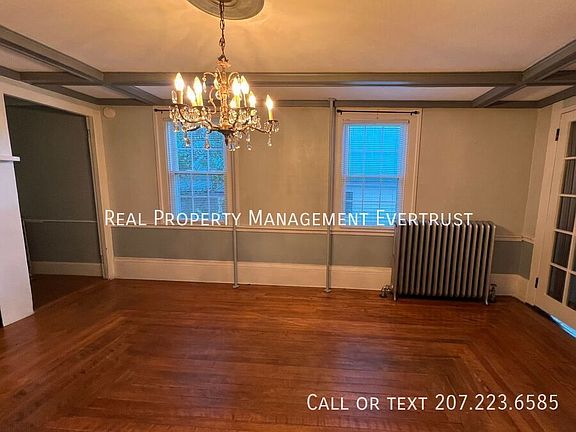 3rd image of 98 Main St #A
