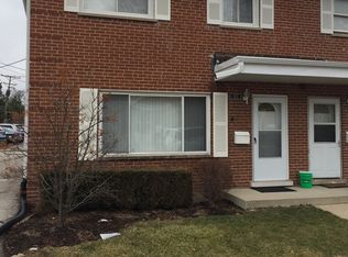 1172 N Boxwood Dr #6, Mount Prospect, IL