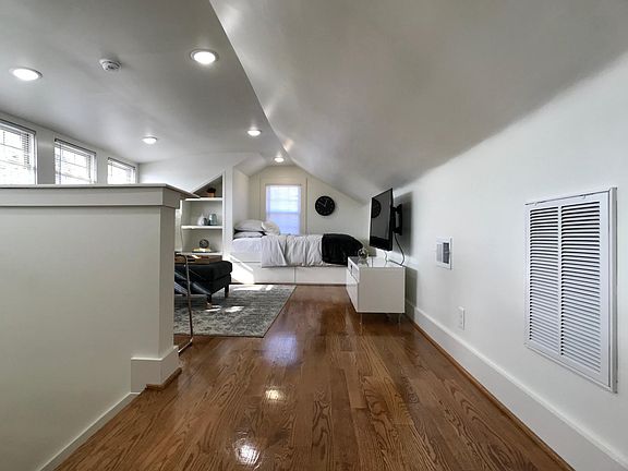 4th image of 2310 Dorothy Ave APT 4