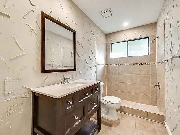 6820 Mountain Cedar Ln — Photo 7