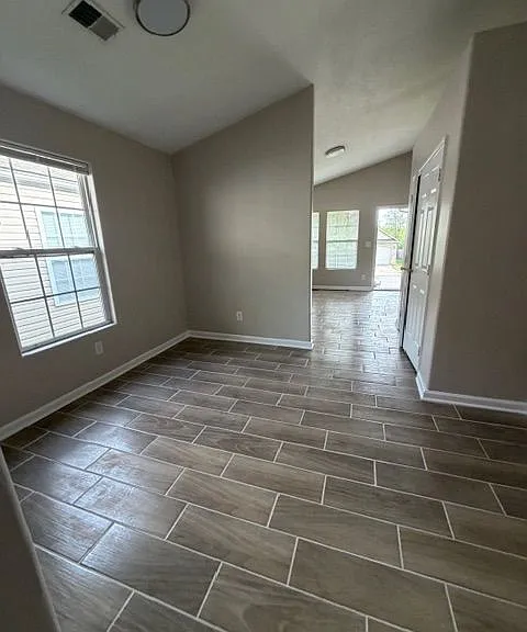 2744 Red Clover Ln — Photo 12