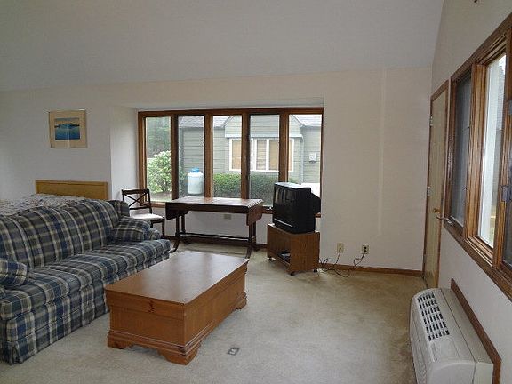 3rd image of 200 River Run Unit 1885