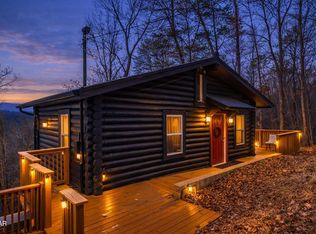 1065 Shell Mountain Rd, Sevierville, TN 37876