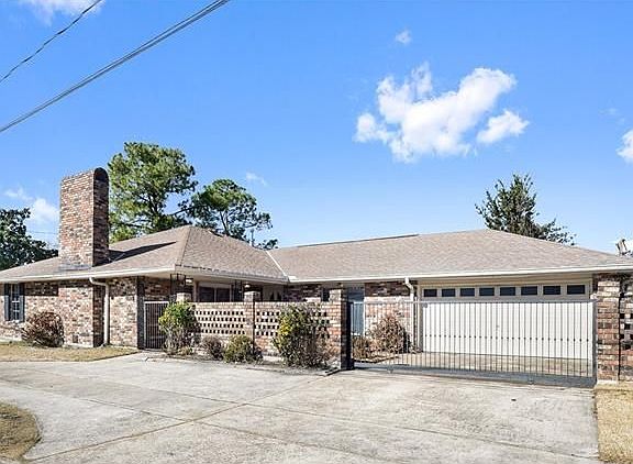 2nd image of 1201 Houma Blvd