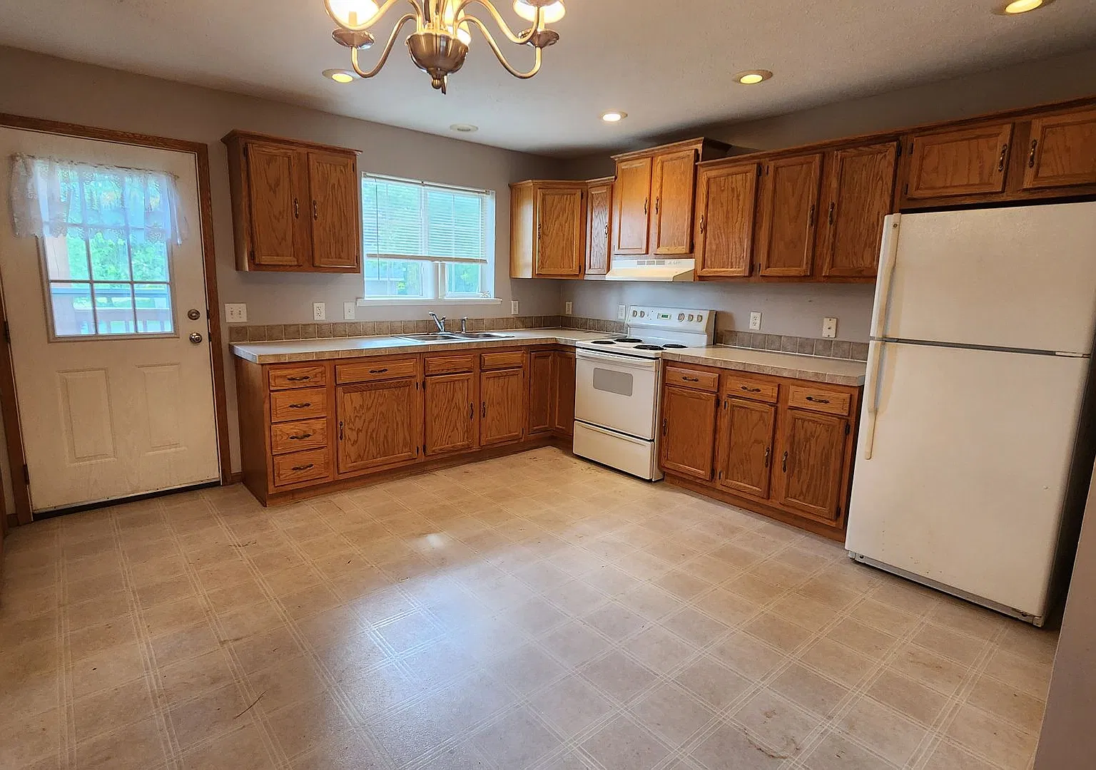 213 Coon Prairie — Photo 3
