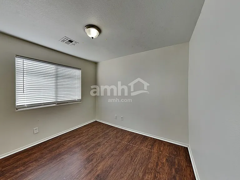 13964 N 133rd Ln — Photo 12