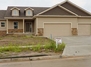 3535 Nw Trestle Point Drive, Ankeny, IA 50023