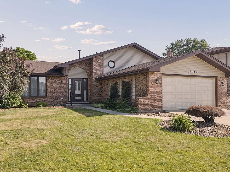 1st image of 13049 W Finch Ct